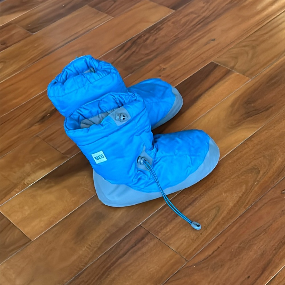 Kids MEC booties